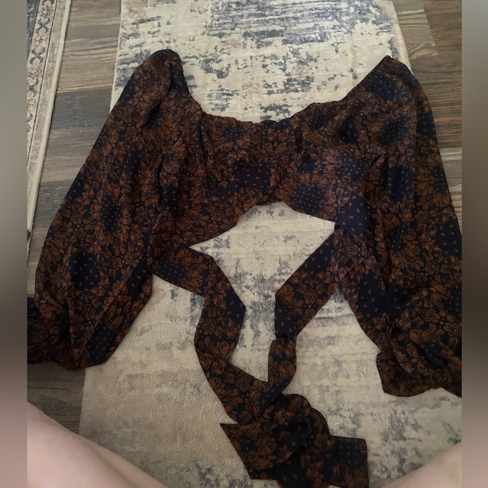 Crop top - Picture 3 of 3